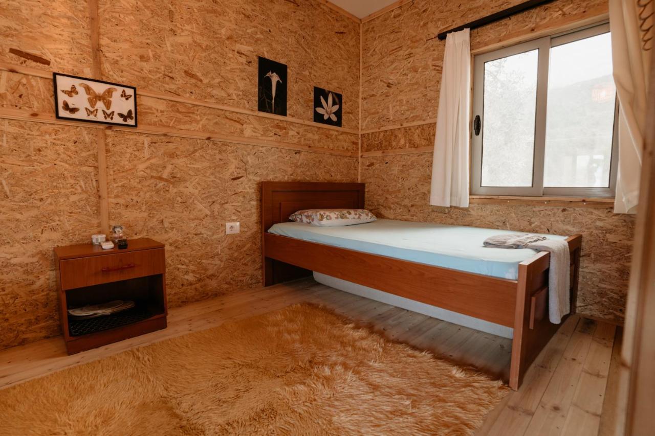 Bujtina Vjosa Hotell Memaliaj Exteriör bild